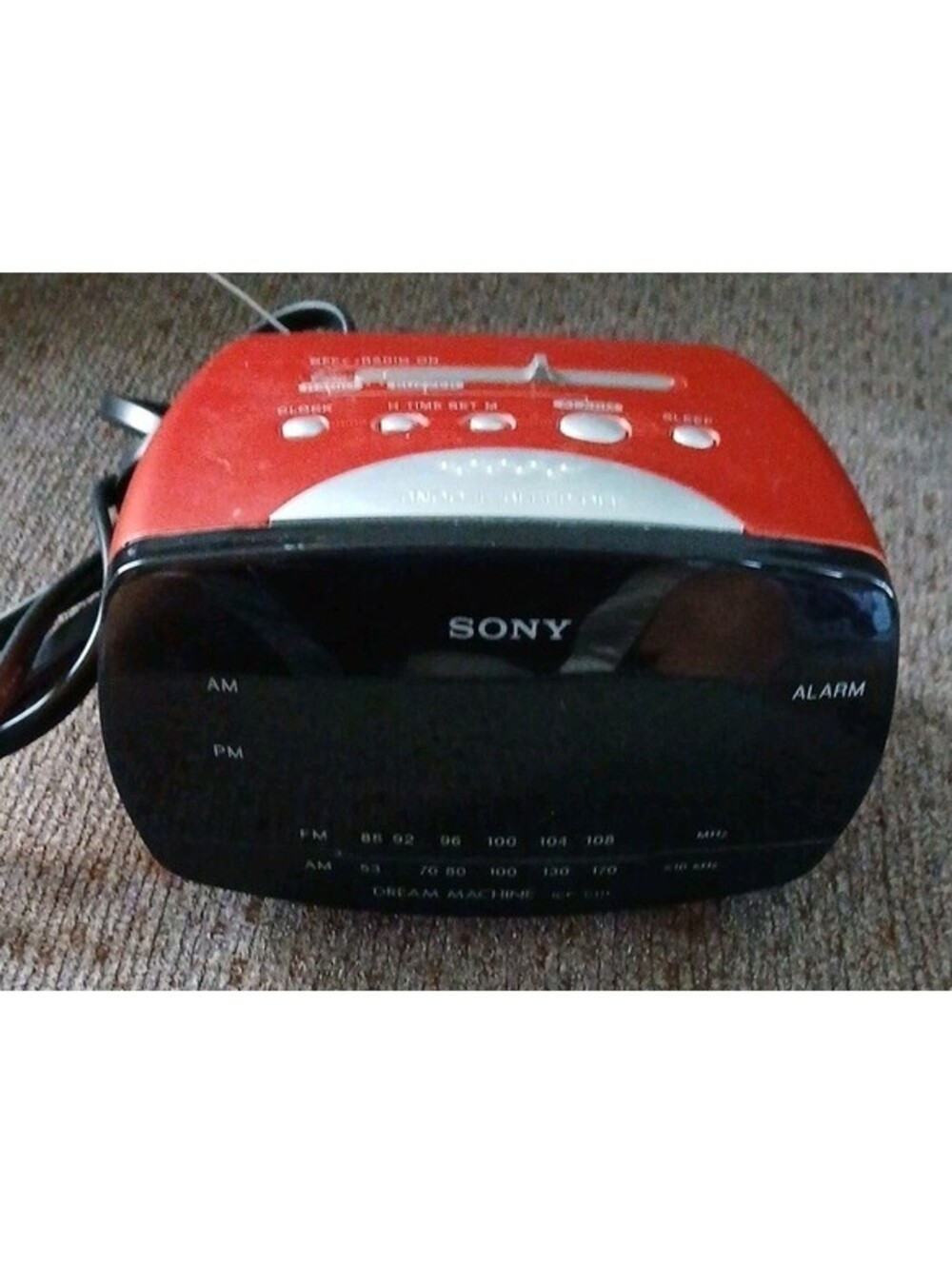 Sony Dream Machine ICF-C111 Alarm Clock Radio AM/FM Metallic Red. Tested  Works